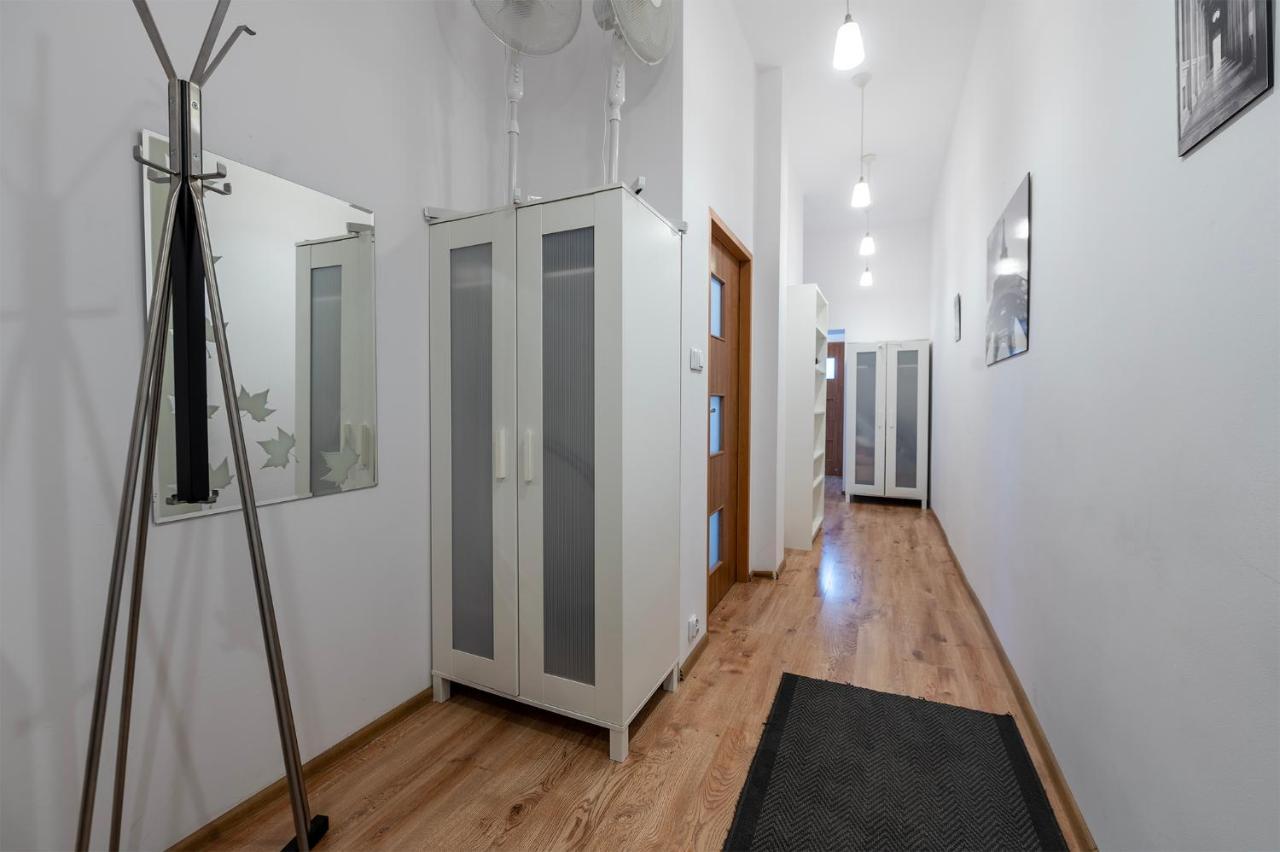 Essence Of Lodz-145M!Central-Secured-Comfy18Ppl!&Freeparking エクステリア 写真